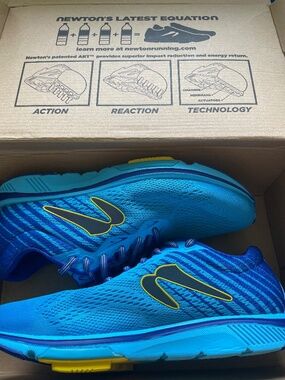 Nearly NEW Newton Galaxy Running Shoes (Men's 10.5)
